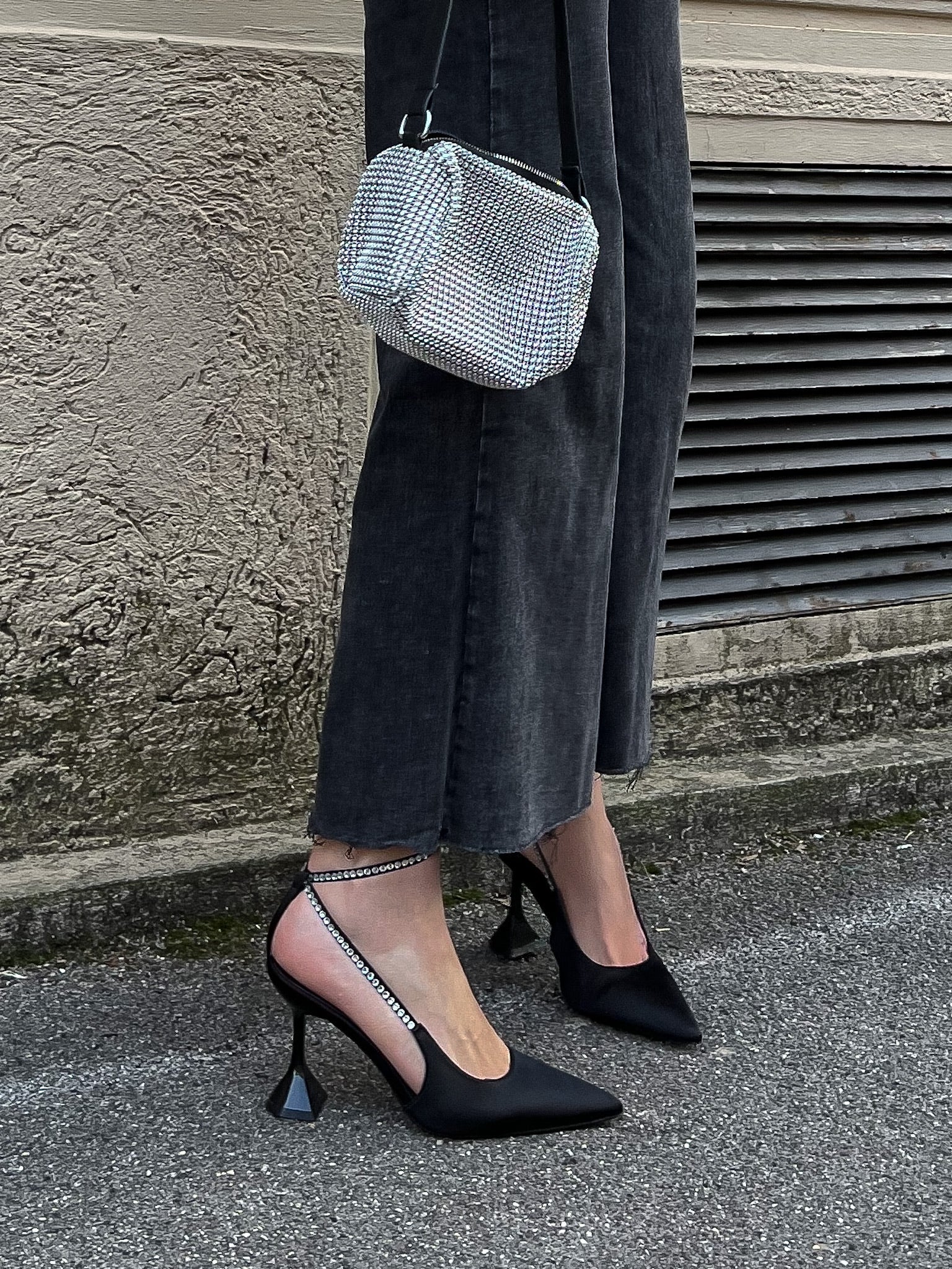 Sandali con strass nero