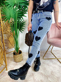 Jeans con cuori grandi