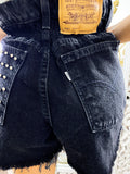 Short Vintage Levi’s nero con borchie argento