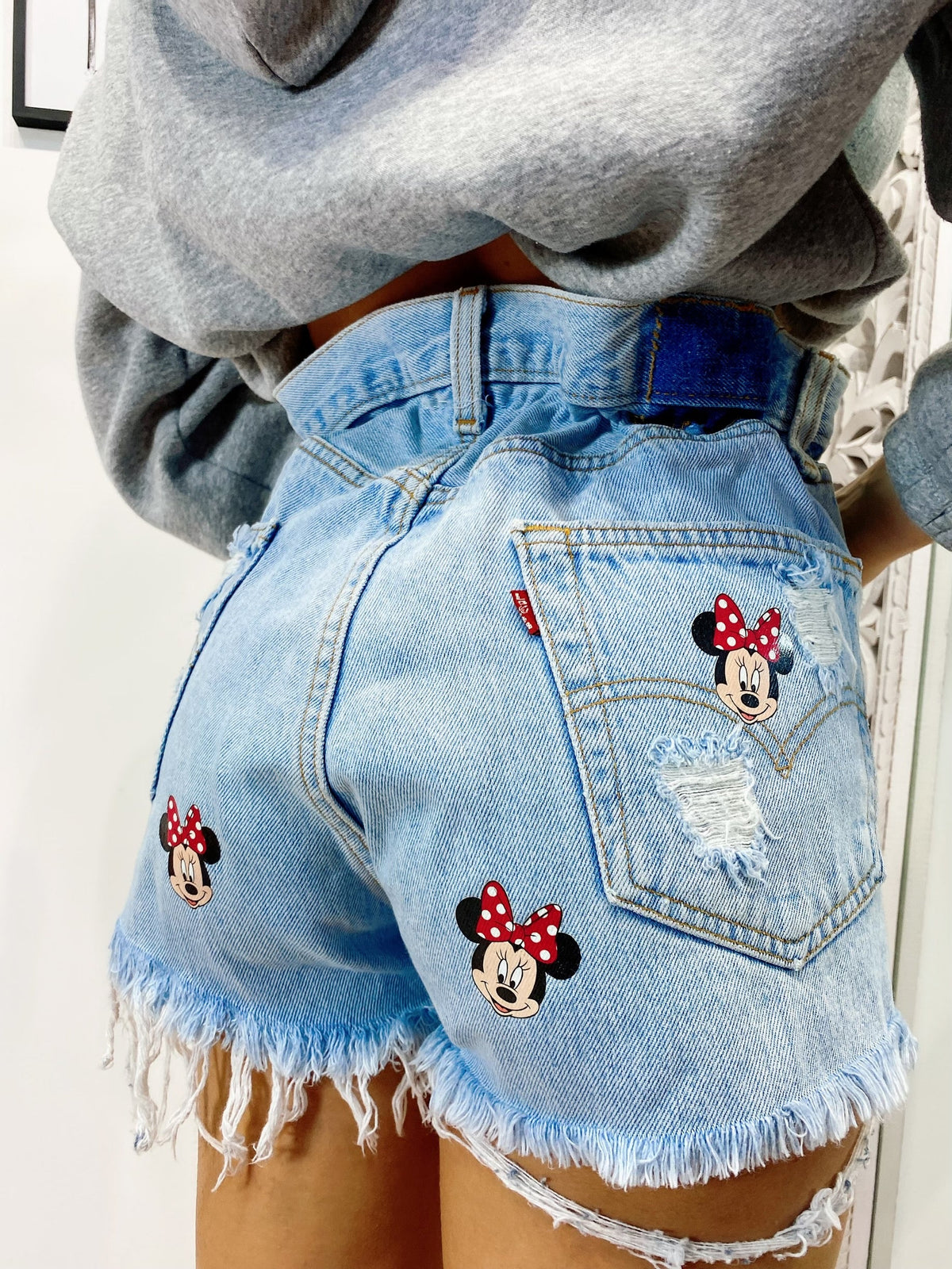 Short Levi’s Vintage stampa topolina e strappi