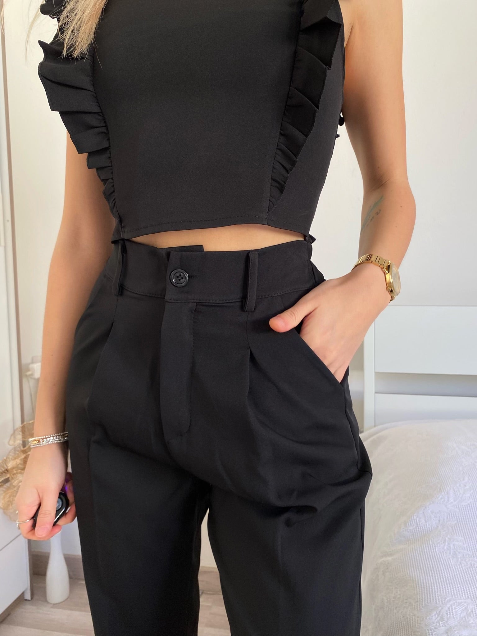 Completo top e pantalone nero