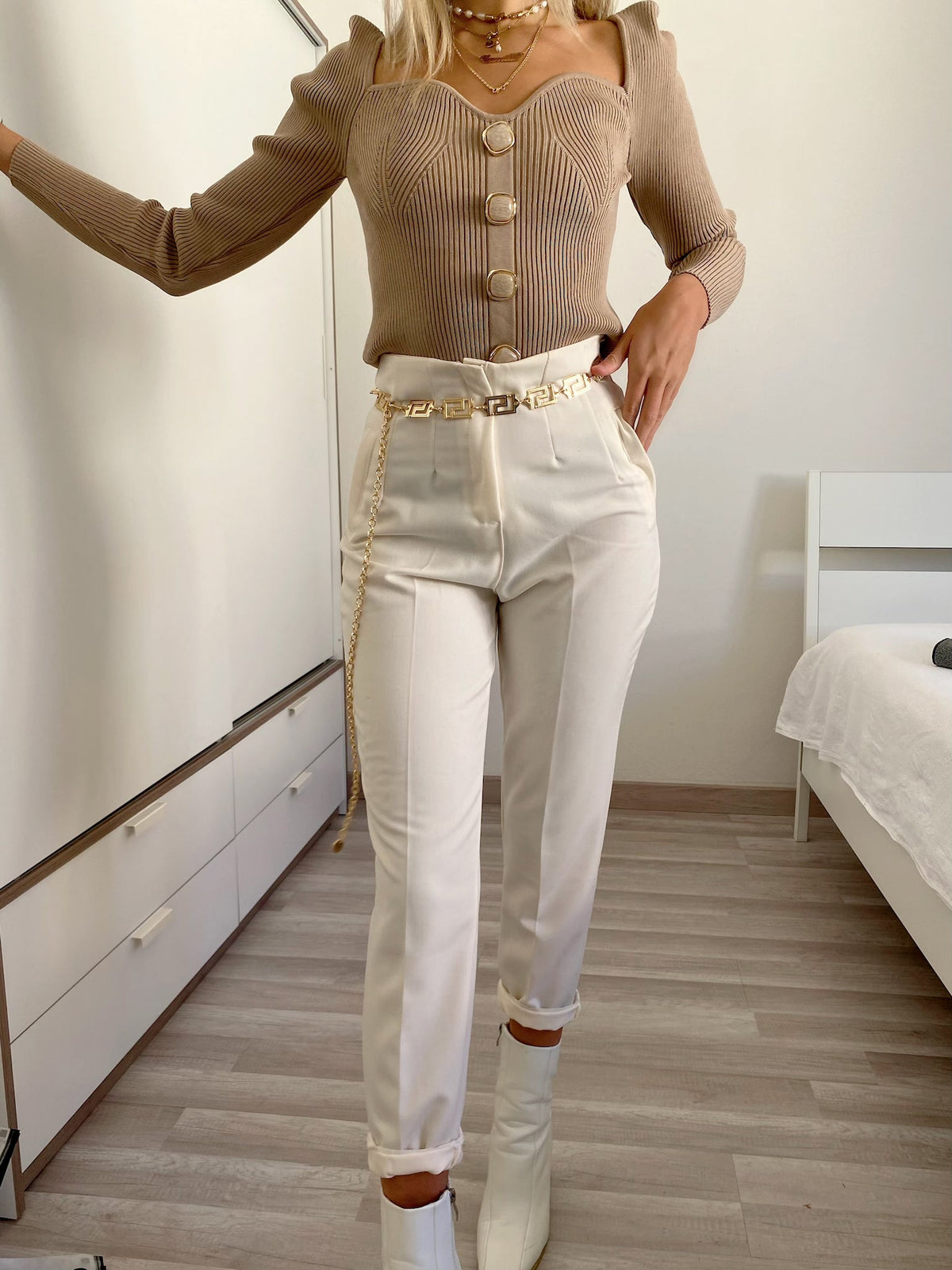 Pantalone vita alta panna