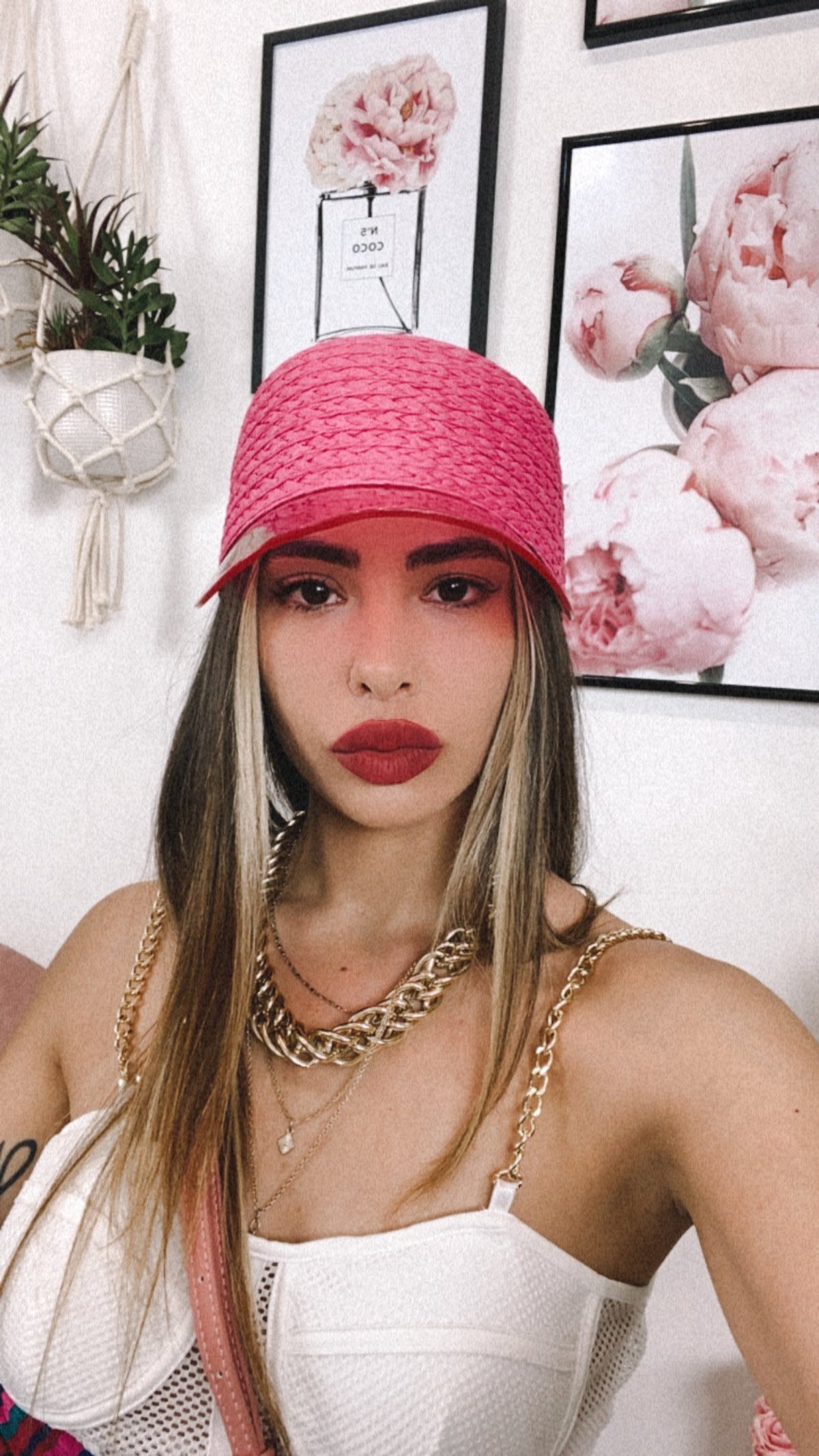 Berretto con visiera in plexi