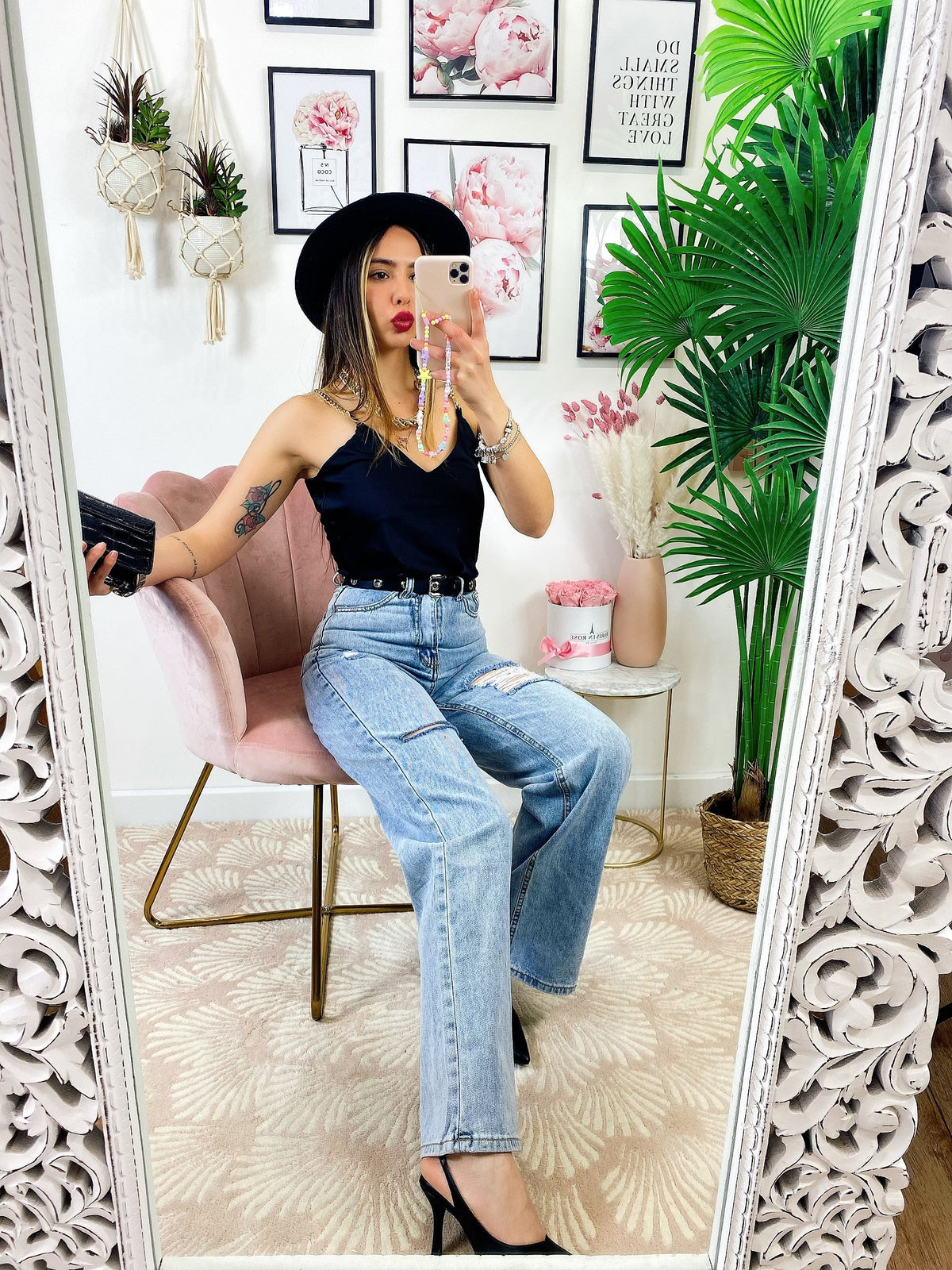 Jeans boyfriend zampa larga con maxi spacchi