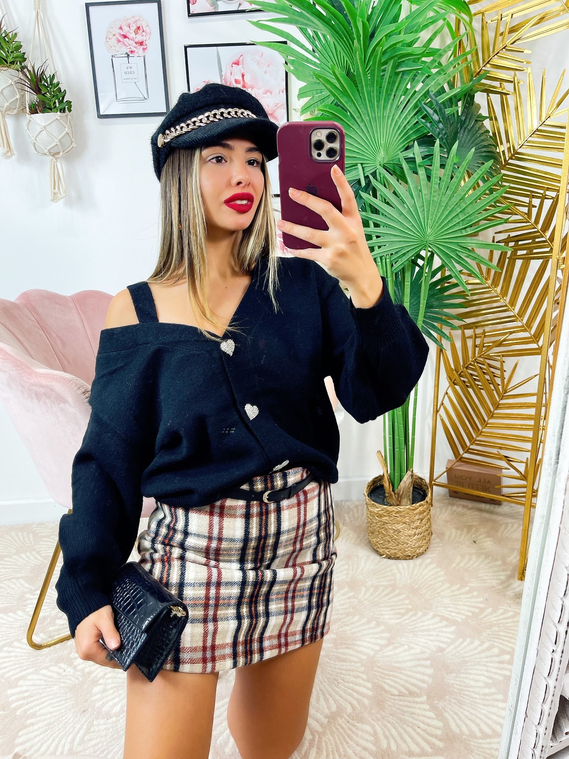 Cardigan con bottoni gioiello e spalle scoperte Nero
