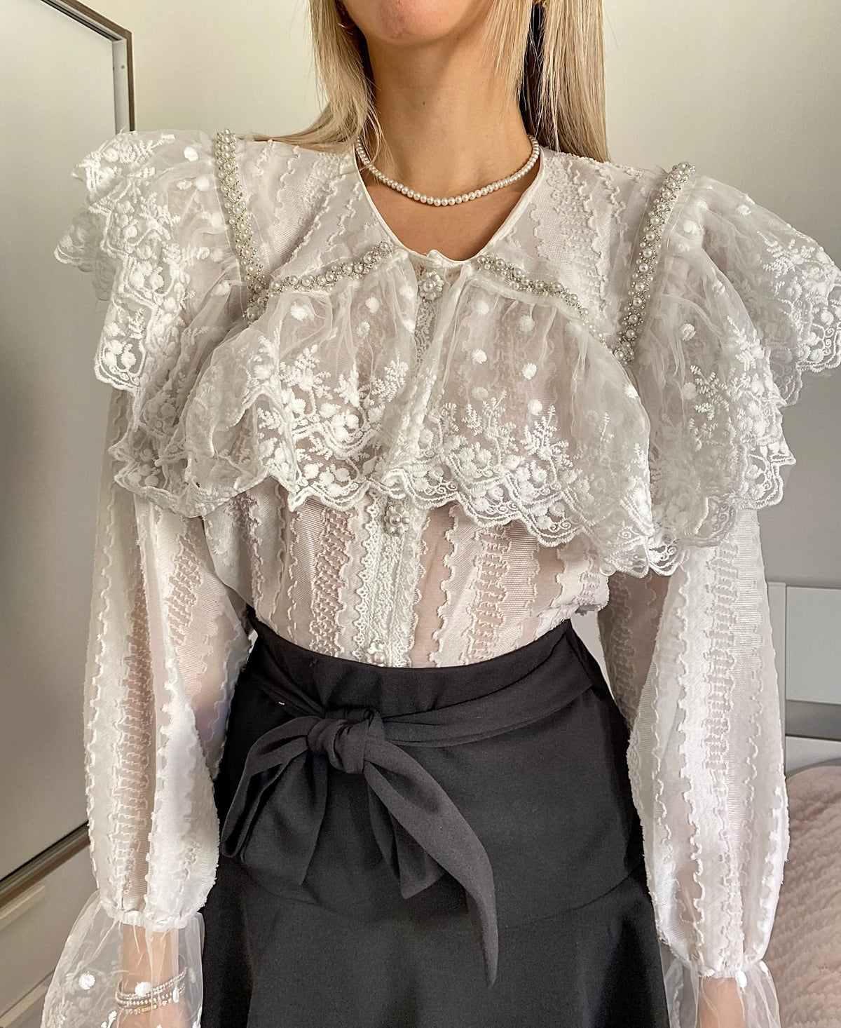 Camicia in pizzo bianca