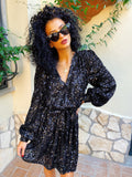 Abito con paillettes manica lunga nero