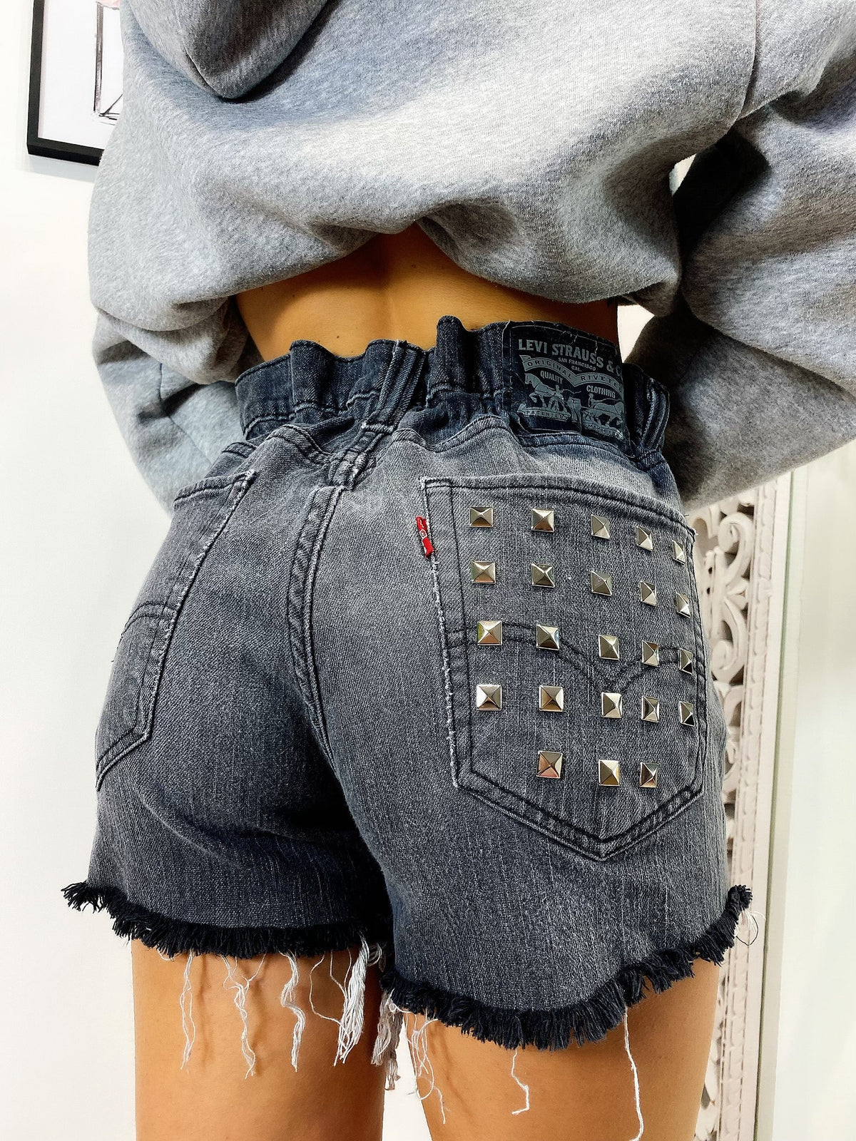 Short Levi’s Vintage con Borchie bagno grigio