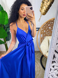 Abito in raso con maxi spacco blu