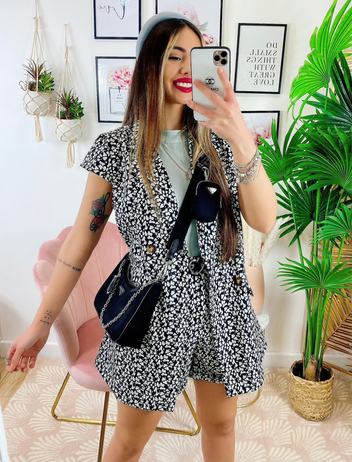 Completo Short e Smanicato Fantasia Bianca Nera