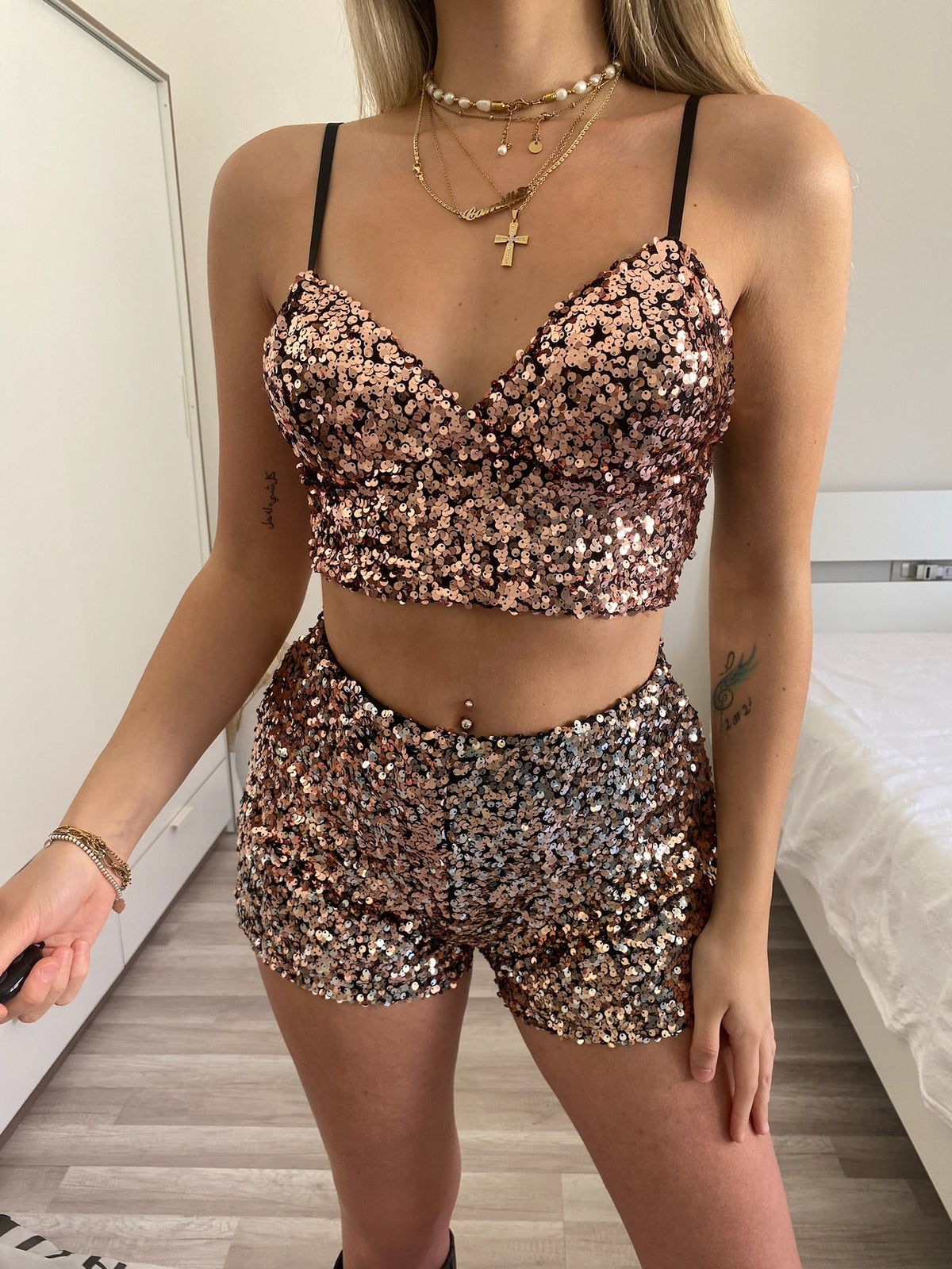 Completo top e short paillettes bronzo