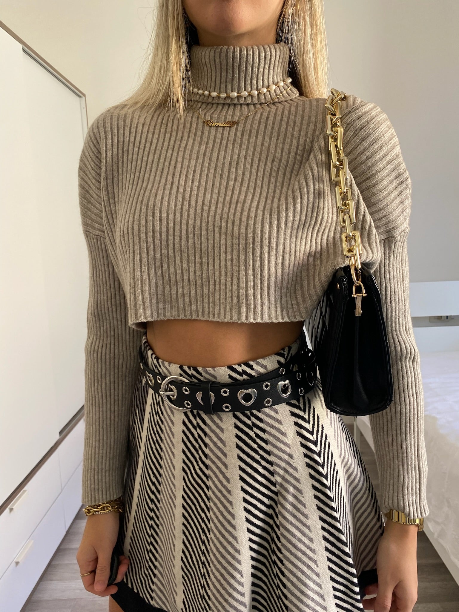 Maglione crop beige