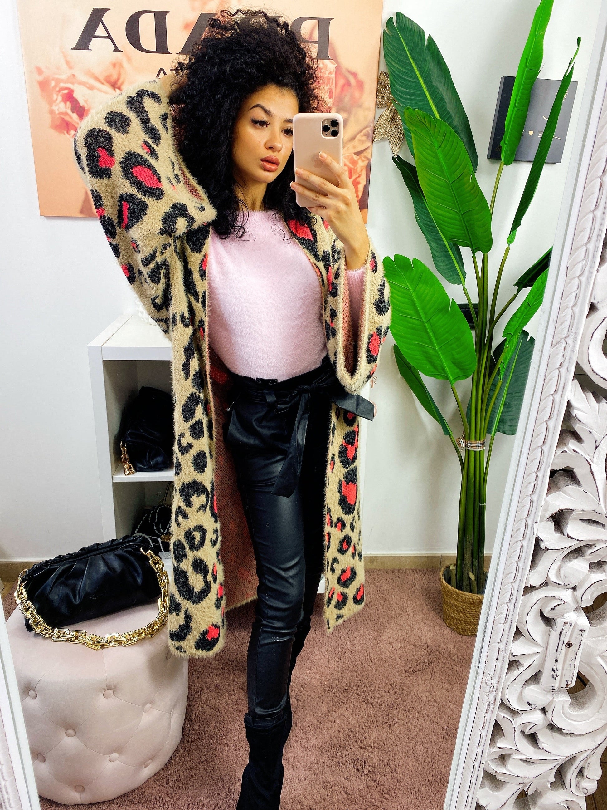 Cardigan maculato con dettagli Fuxia