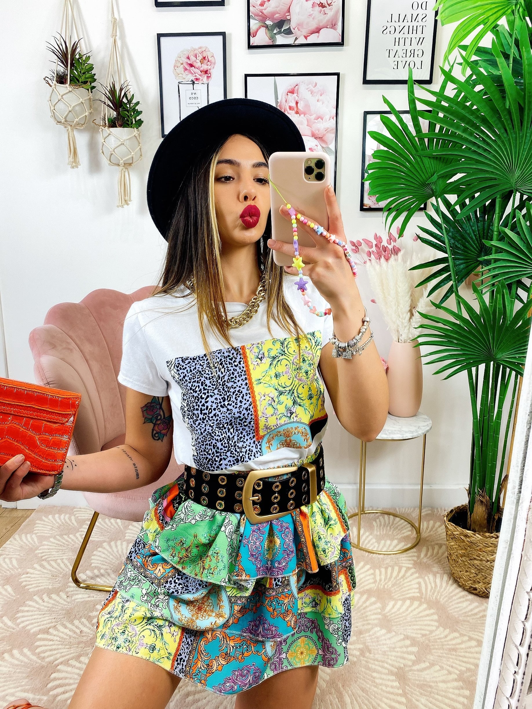 Completo etnico gonna e t-shirt base verde