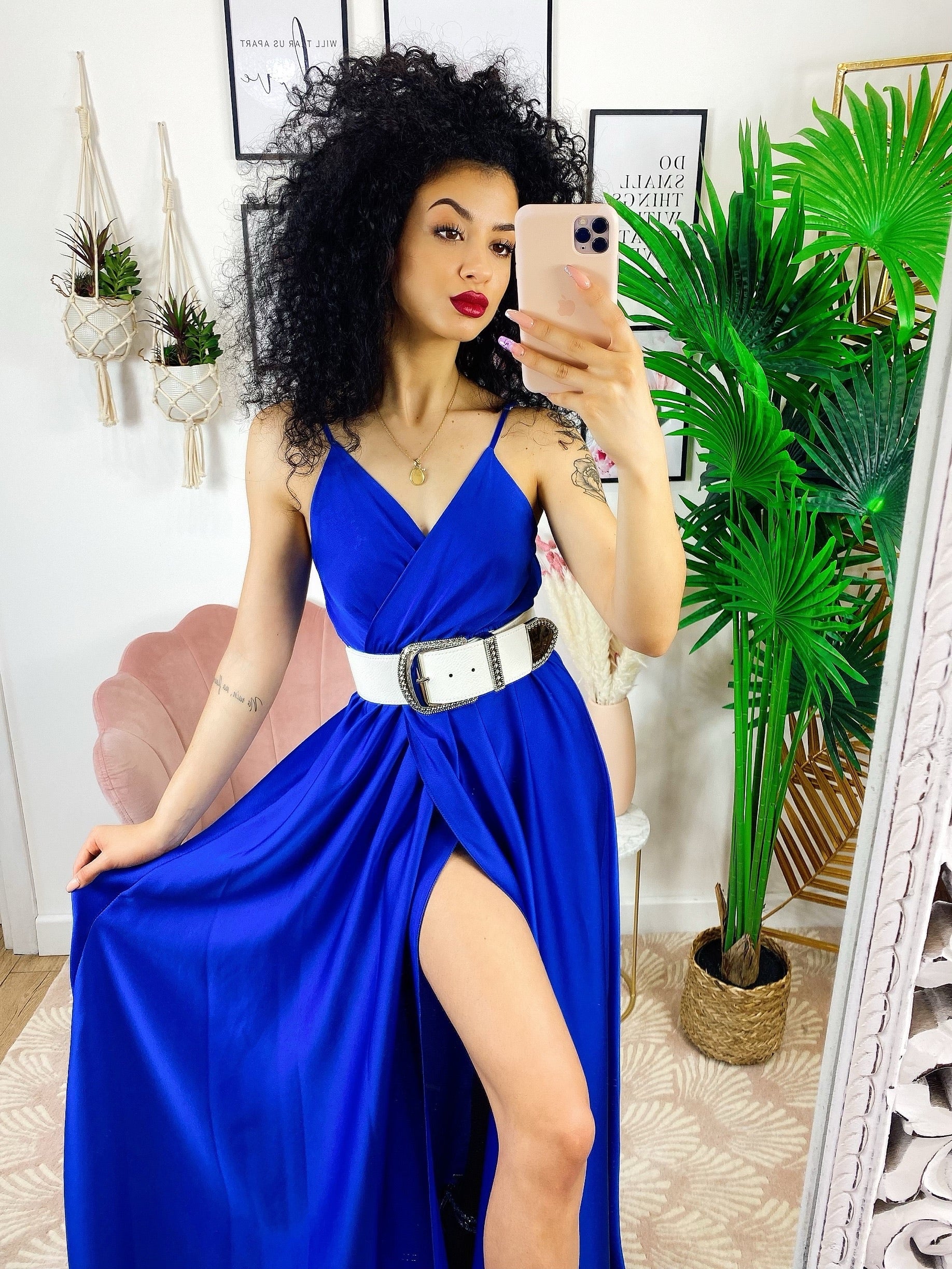 Abito con maxi spacco blu elettrico