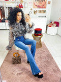 Jeans a vita alta a zampa