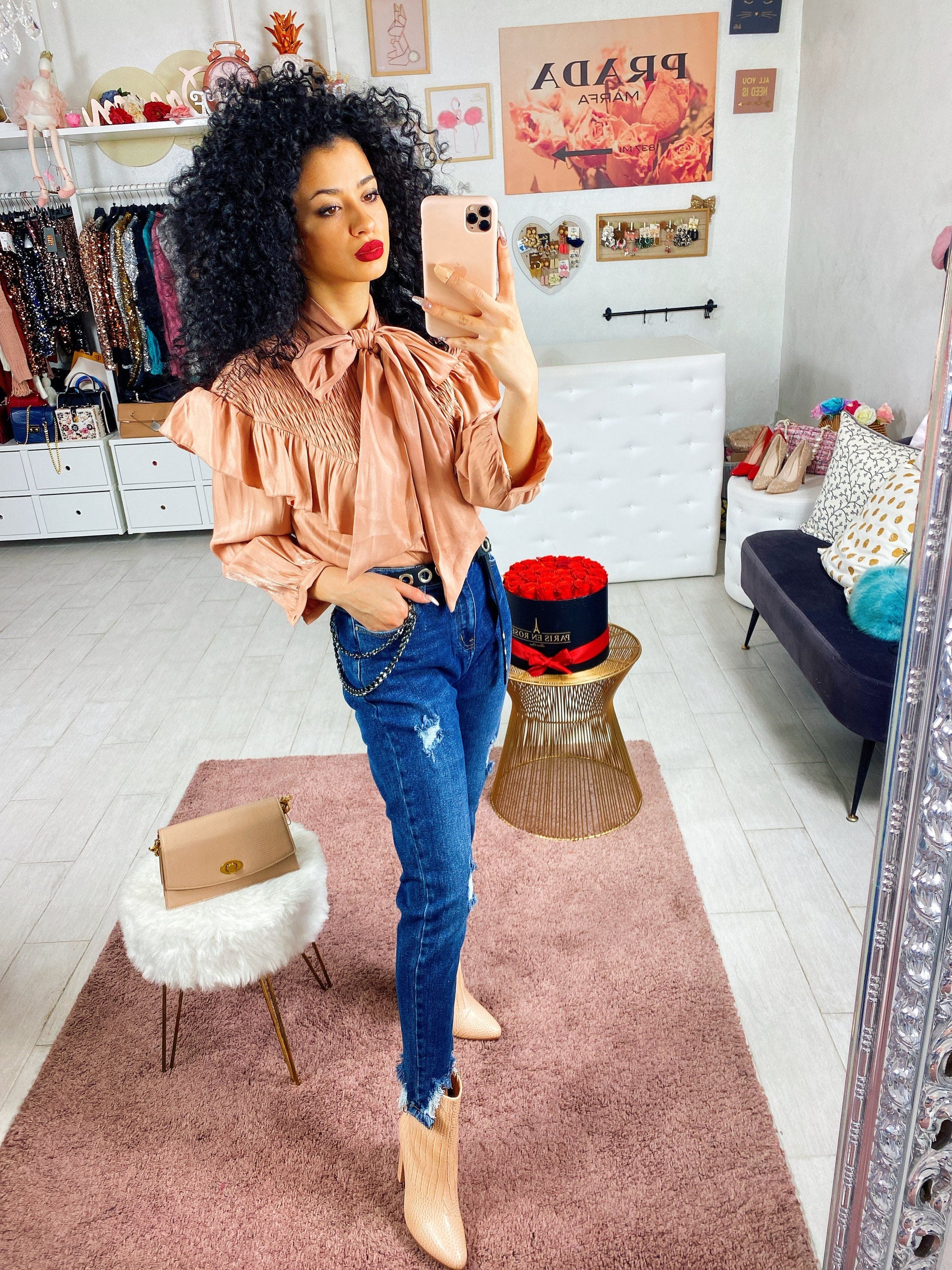 Jeans morbido con strappini