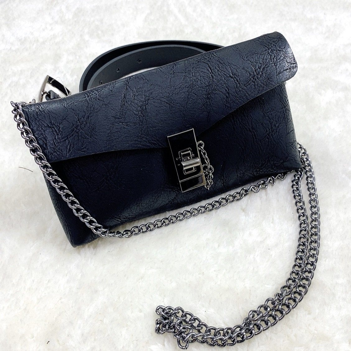 Marsupio o pochette nero