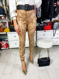 Pantalone effetto pitonato