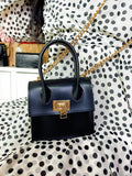 Pochette o marsupio a forma di borsa