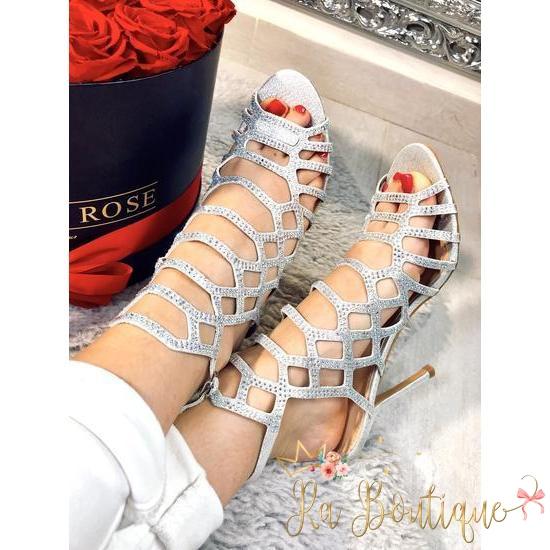 Sandalo a rete con strass