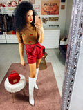 Short in ecopelle bordeaux