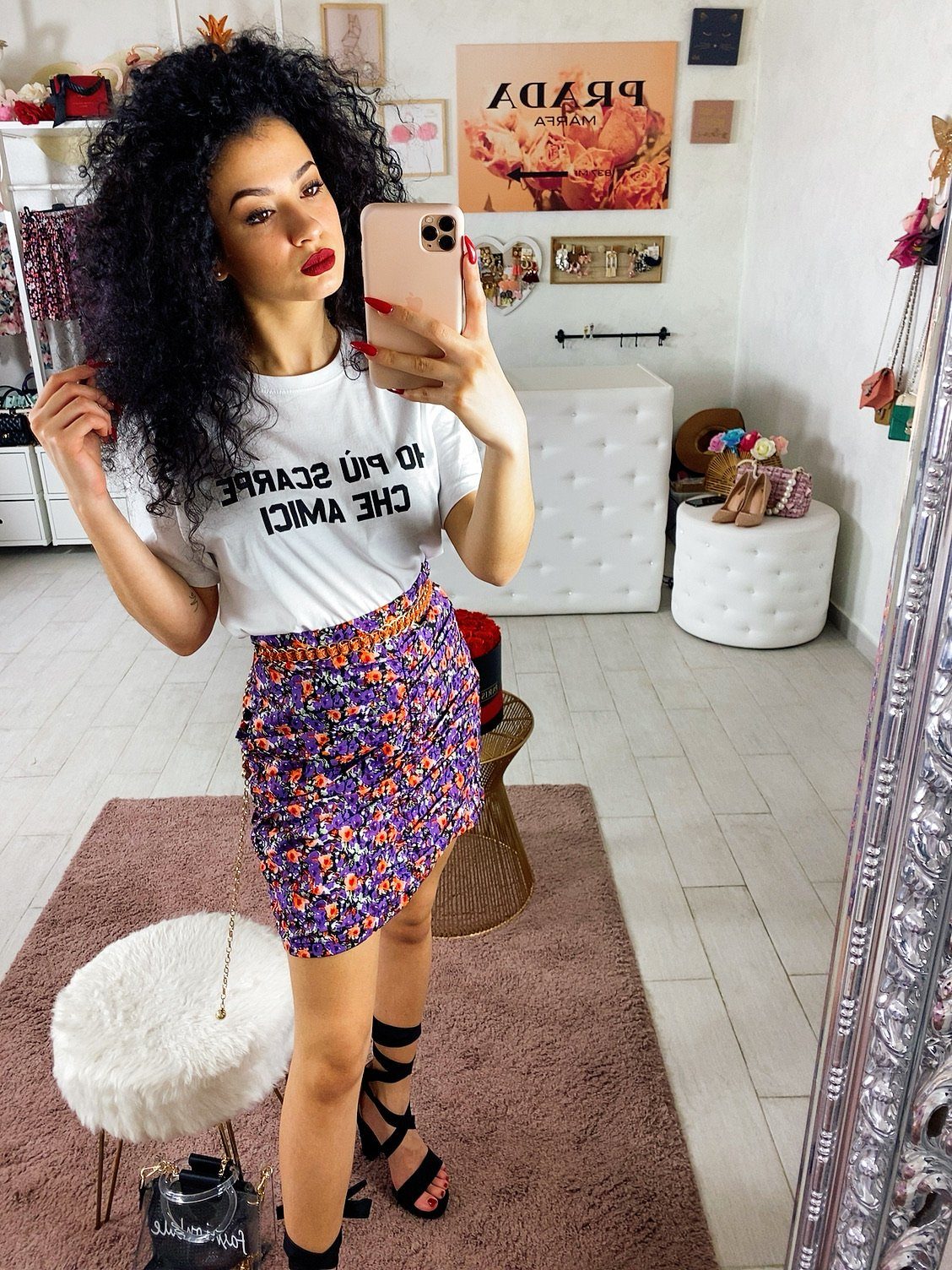 T-shirt Ho più scarpe che amici