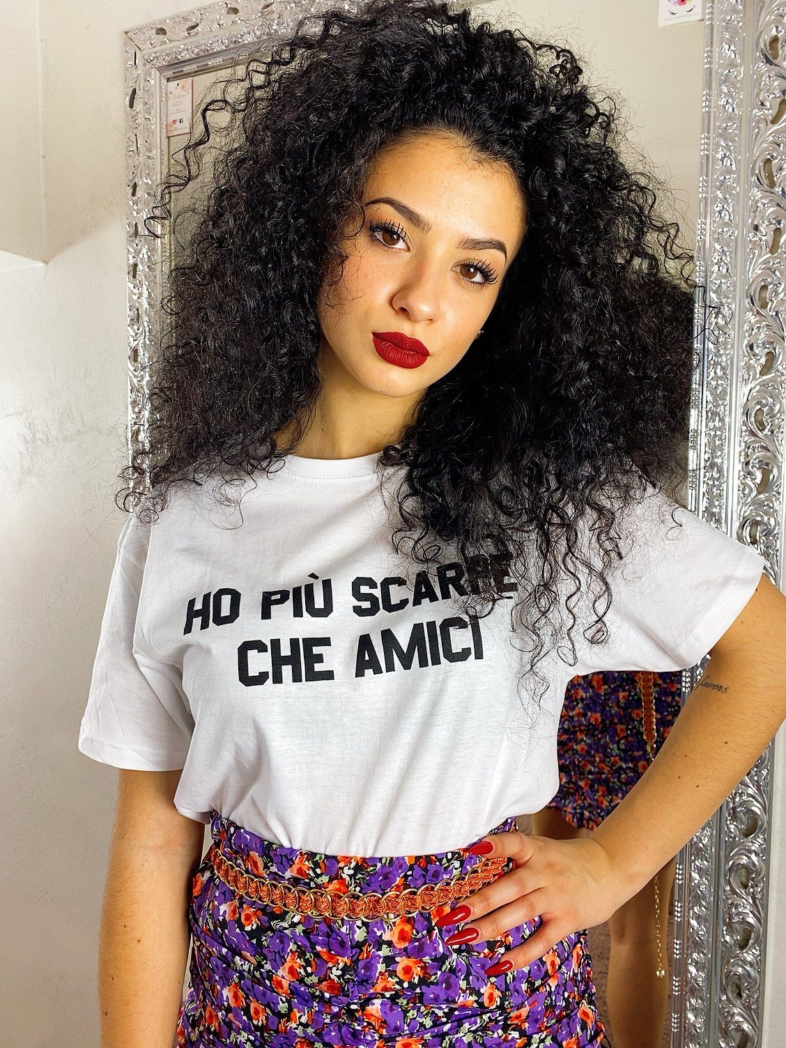 T-shirt Ho più scarpe che amici