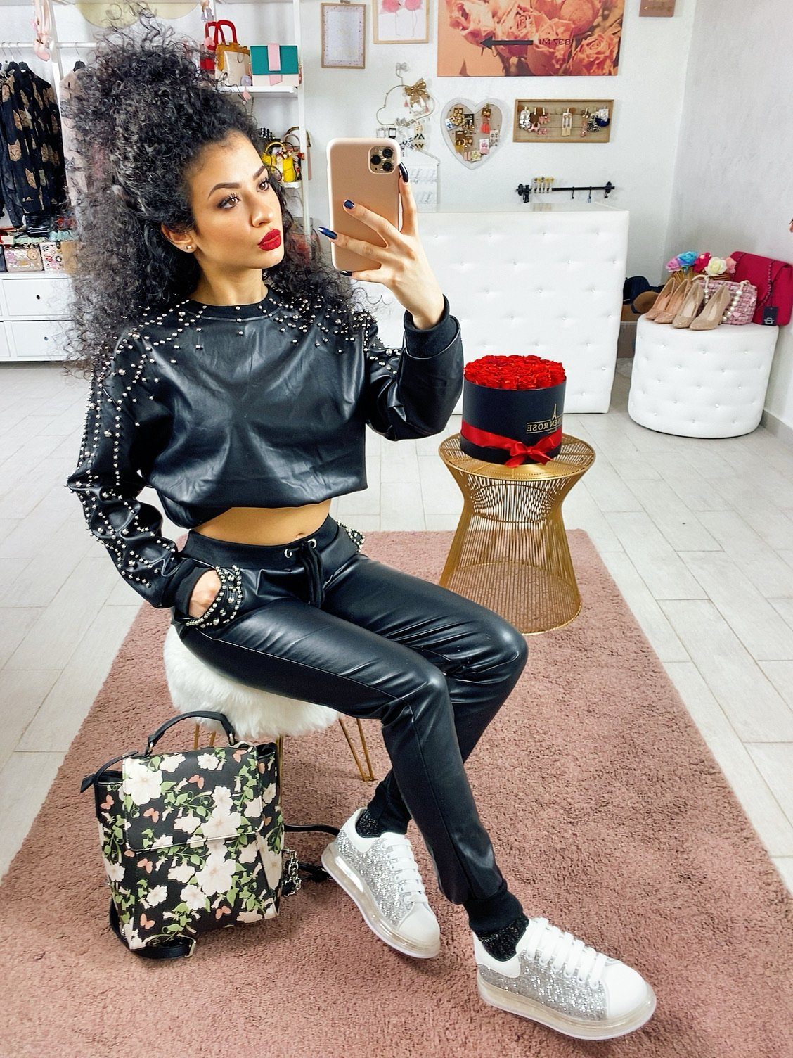 Tuta due pezzi con borchie argento